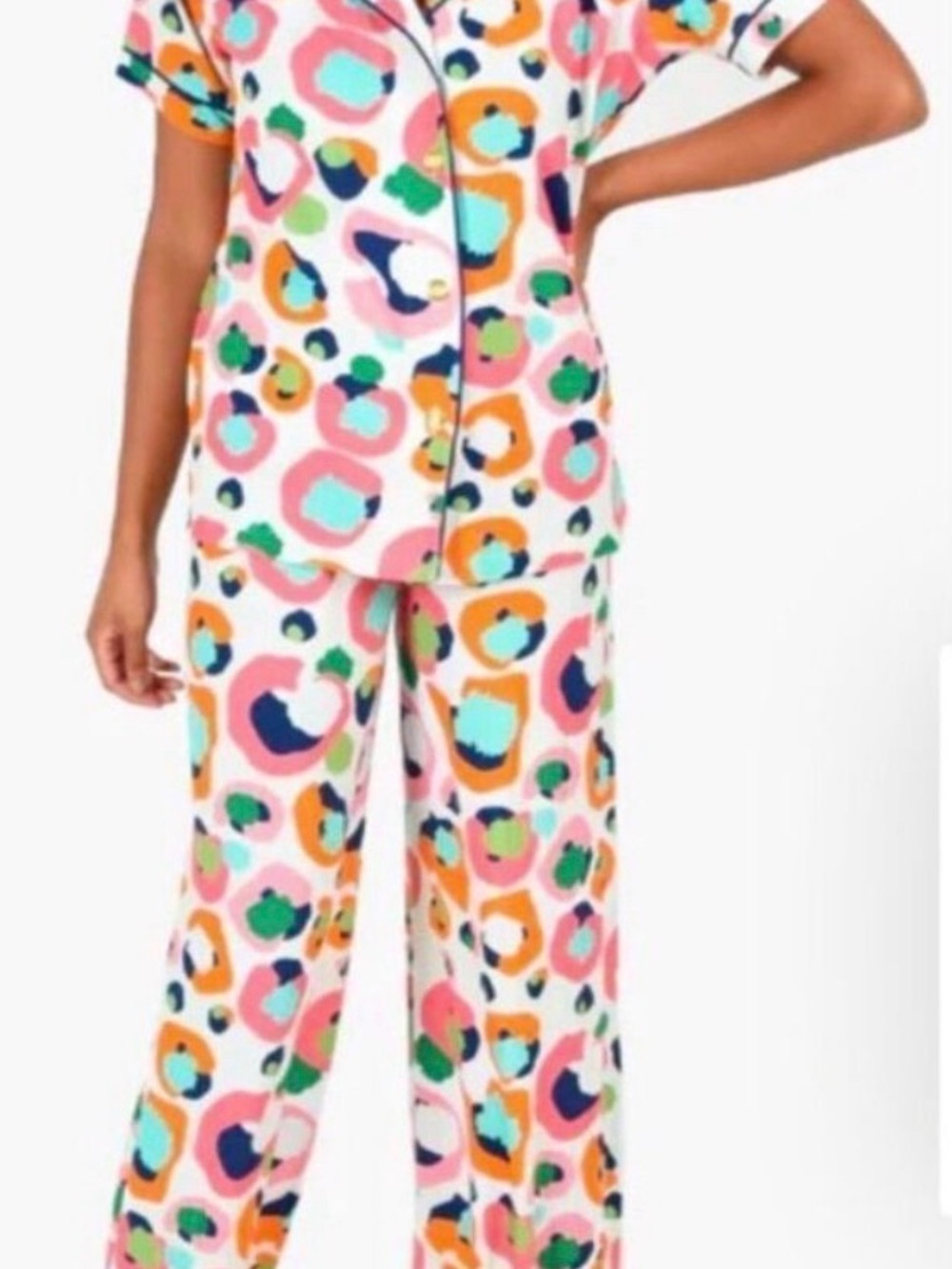 Emily McCarthy NWT Women's L Multicolor Printed Leopard Short-Sleeve Pajama Set
